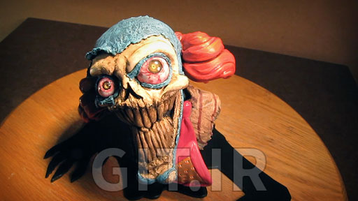 Sculpting a Zombie Clown Bust